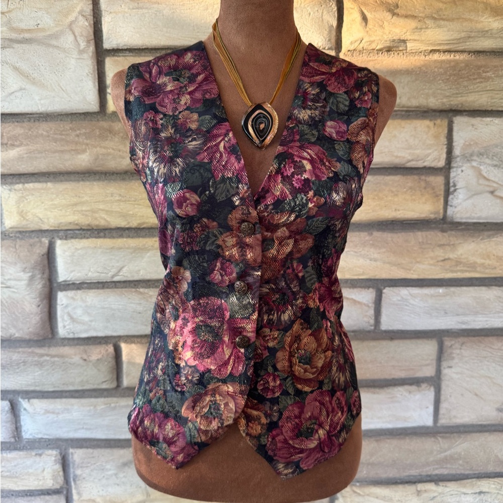 Vintage 90’s Whimsygoth Dark Floral Vest with Pink and Black Pattern - Picture 3 of 6